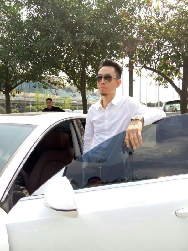杨岳的第一张照片--顺昌相亲网