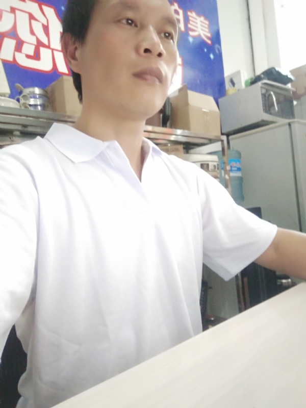 深蓝色的海的第一张照片--顺昌相亲网