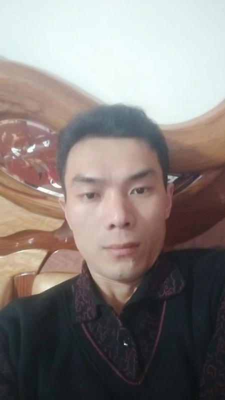 错把真心喂了狗的第四张照片--顺昌相亲网