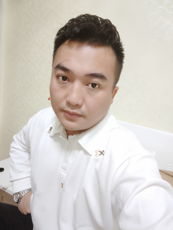 哈哈先生的第三张照片--顺昌相亲网