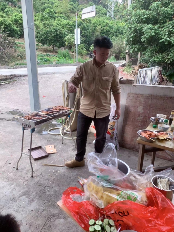 你黑我哟的第一张照片--顺昌相亲网